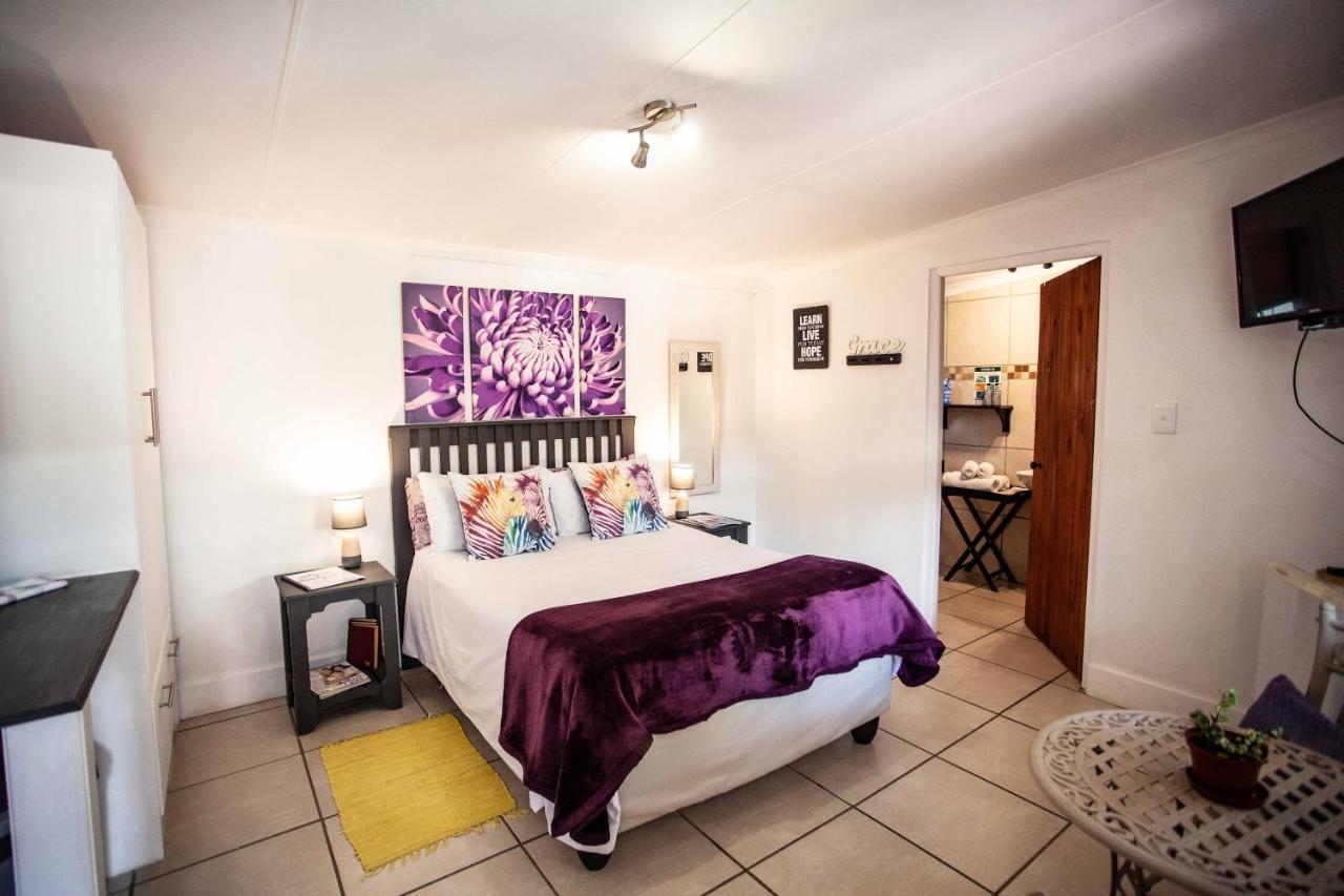 Flametree Guesthouse 수웰런댐 객실 사진